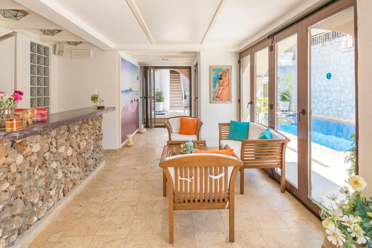 Oasis Hotel (Adults Only) Kalkan Exterior photo